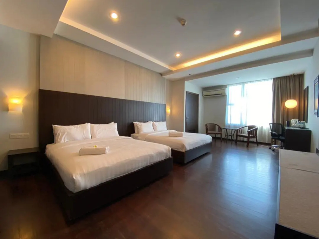 Superior Double room (full double bed)