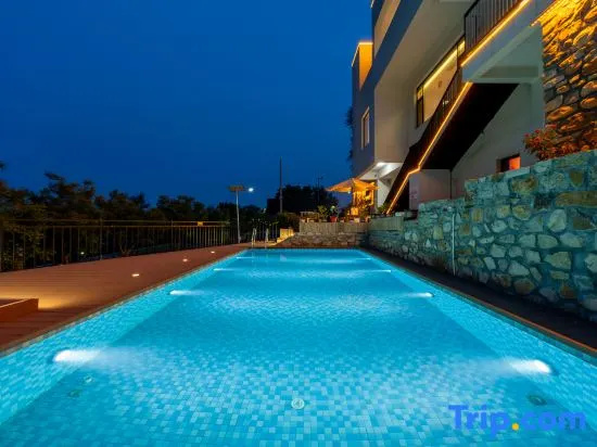 Beiqi Shanyuan · Habitat Scenic Mountain Lodge (Cheshenjia Canyon Rafting) in Tianjin
