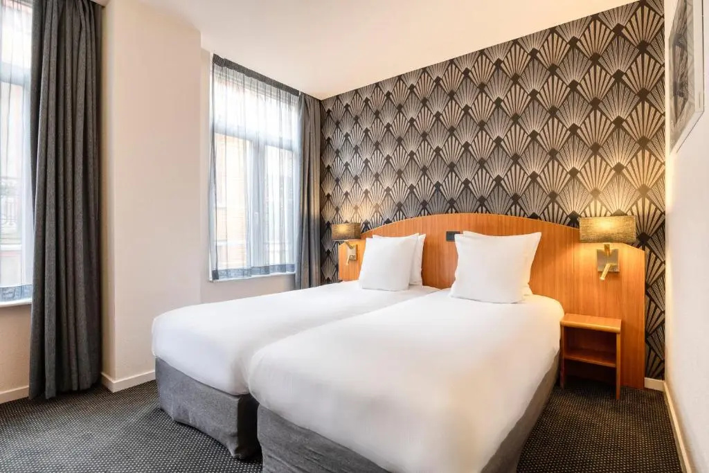 Classic Double room (full double bed) (queen size bed)