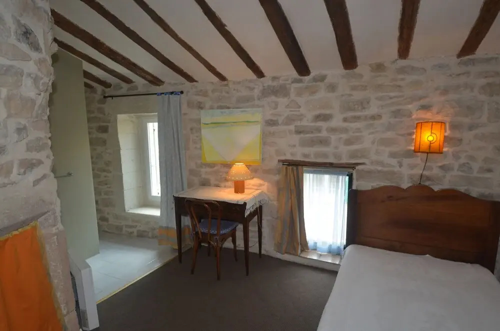 Afficher la photo 6 — Bed and Art
