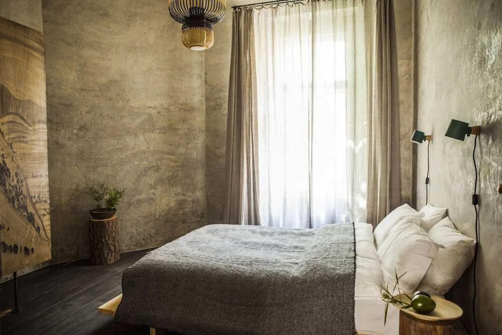 1 Bedroom Luxury Apartment