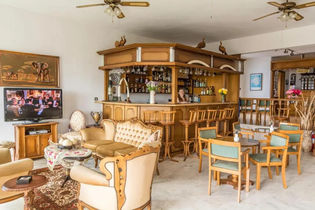 Standard Double room with sea view (full double bed)