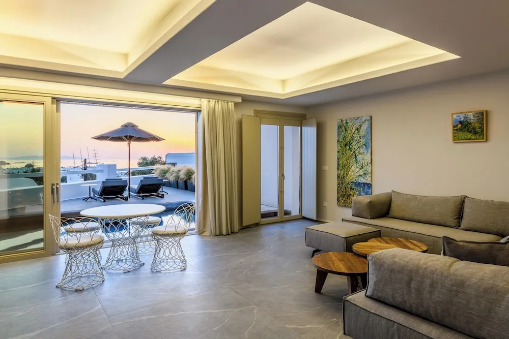 Executive Suite