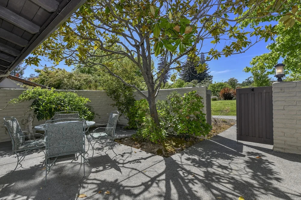 16 Fairways 2 Bedroom Condo by RedAwning