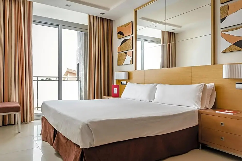 1 Bedroom Suite