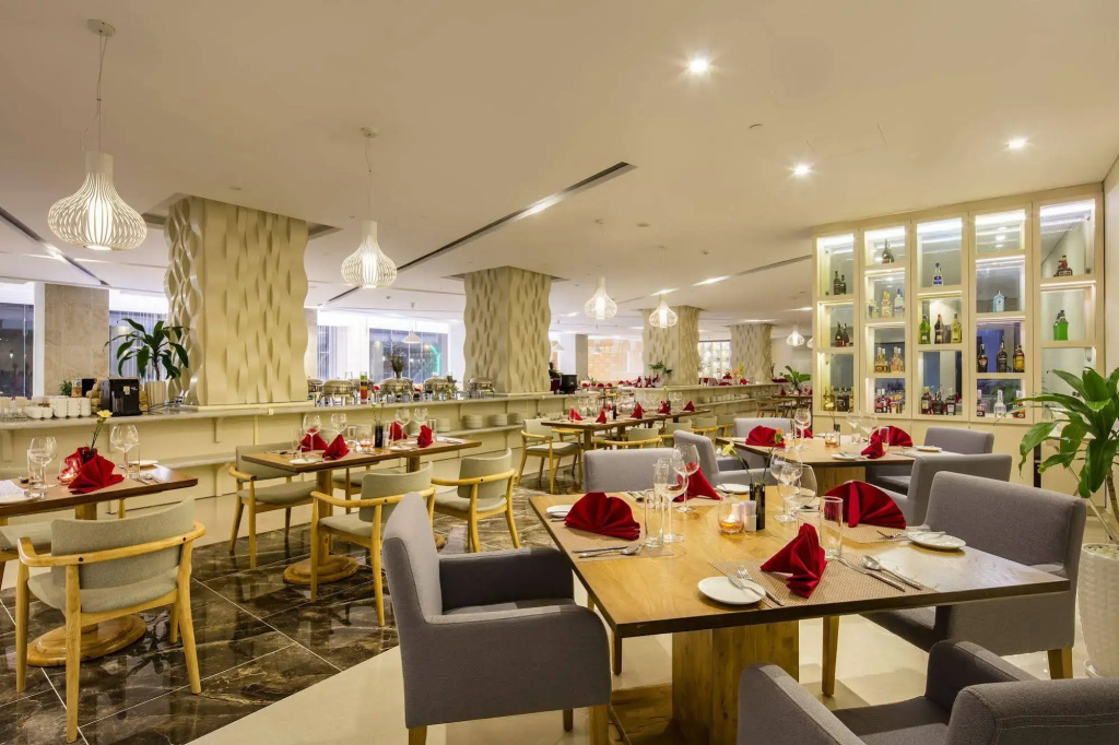 Diamond Bay Resort, Нячанг, В'єтнам мініатюра 69