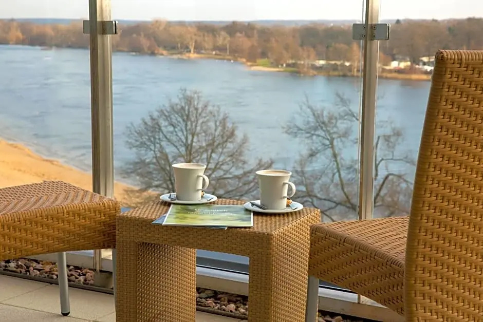 Double Suite with balcony full double bed