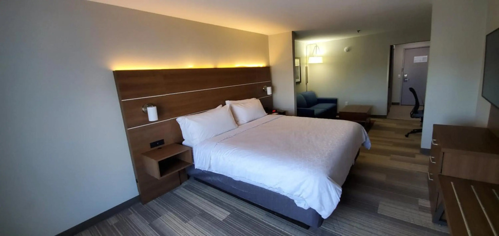 Holiday Inn Express Hotel and Suites Kinston by IHG — фото 2