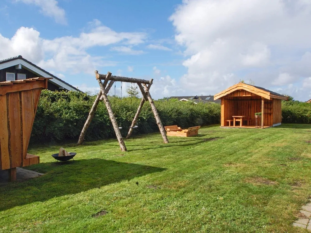 Spacious Holiday Home in Tarm near Beach