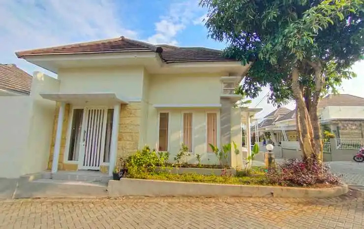 Villa Permata C10 by N2K