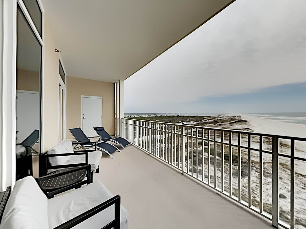 Vista Del Mar #603