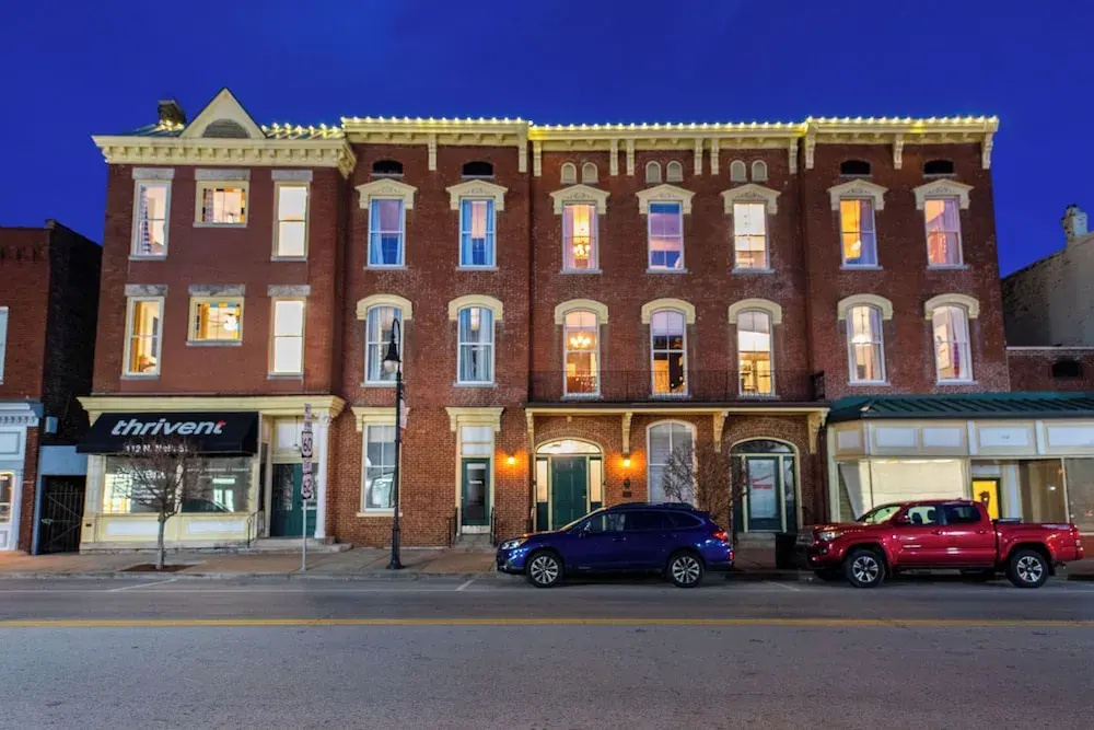 The Woodford Hotel