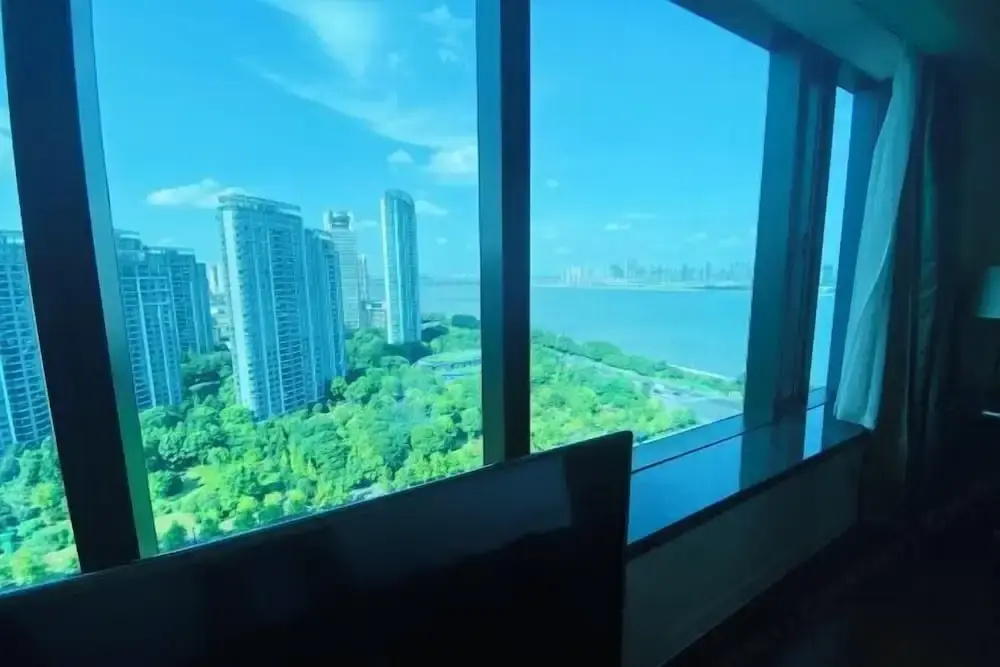 Dragon Executive Apartments