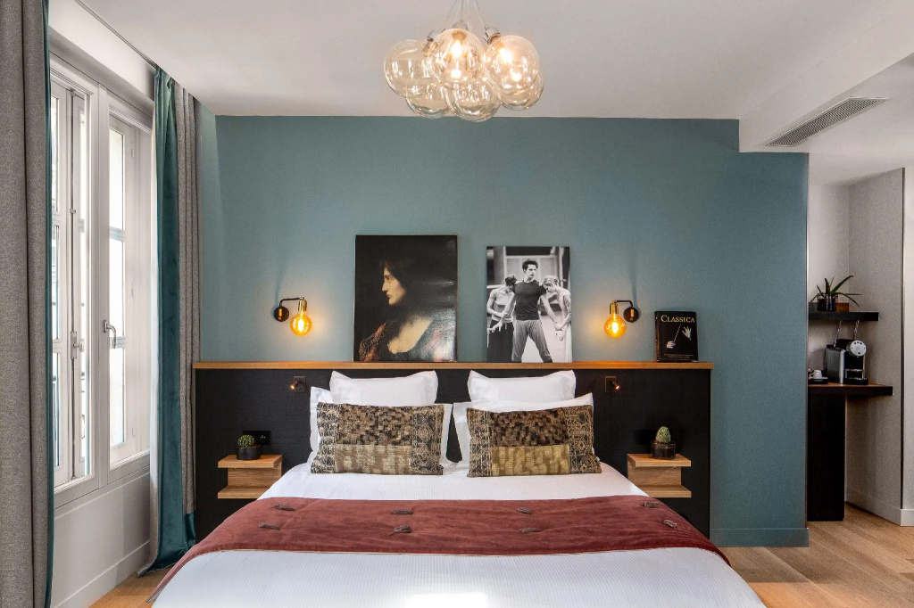 Lyric Hotel Paris 88