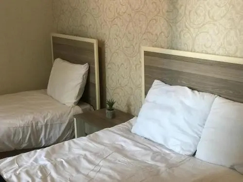 Zeytoon Hotel