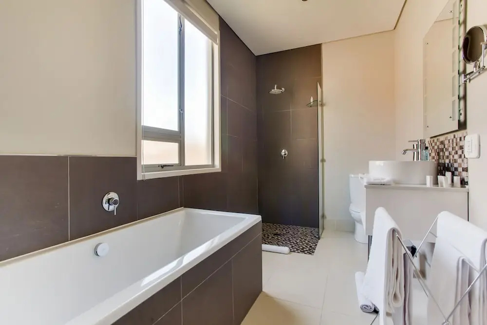 The One 8 Hotel - Chambres