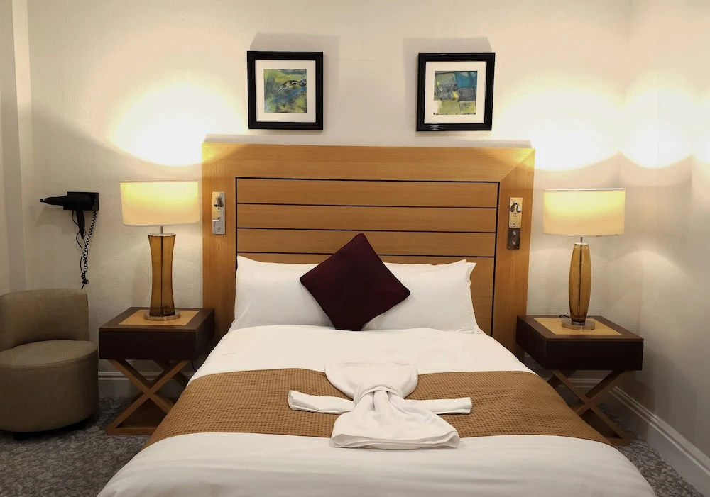 Crown Hotel - Stone (Near Stoke-On-Trent) by OYO - Chambres