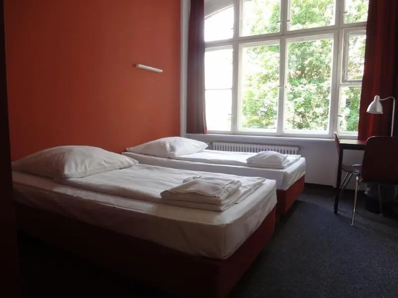 Standard Double room (twin beds)