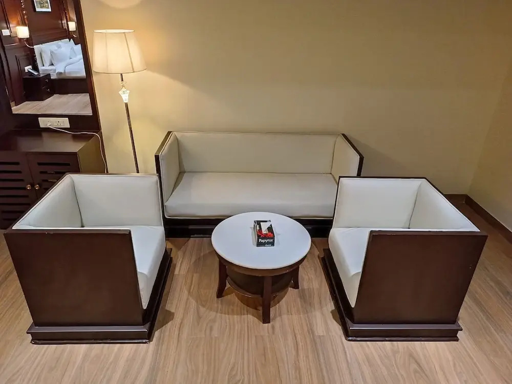 Luxury Suite