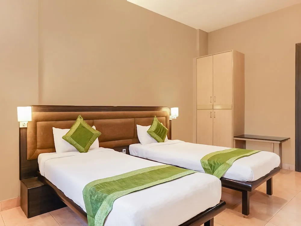 Treebo Niraali Executive, Hinjewadi - Chambres