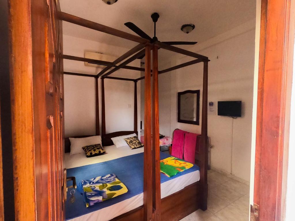 Fort Fifty Inn