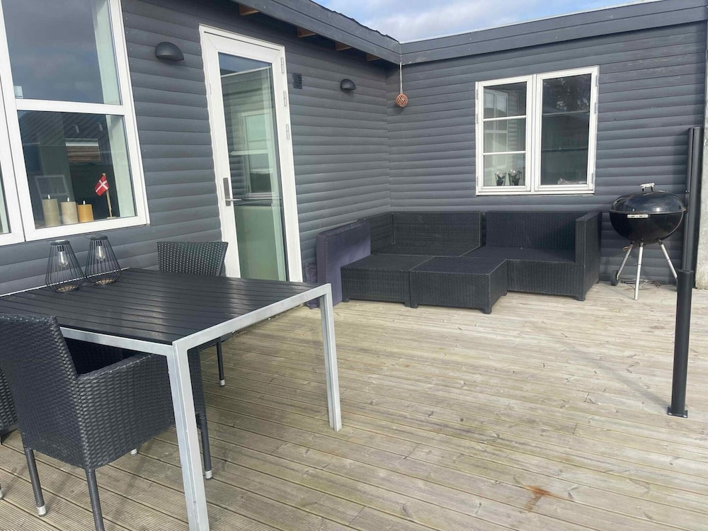 5 Star Holiday Home in Bjert
