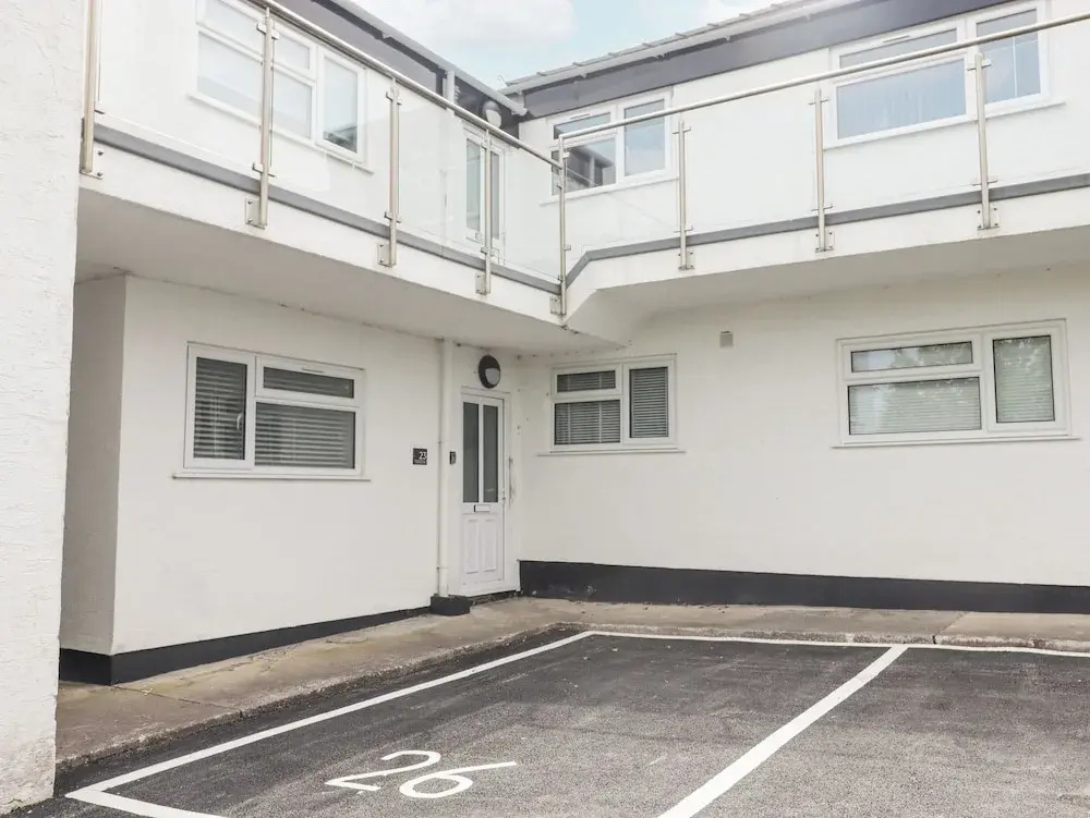 26 Coedrath Park