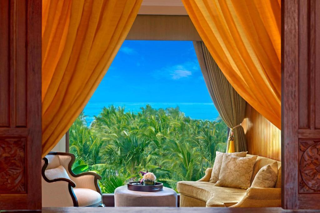 St Regis