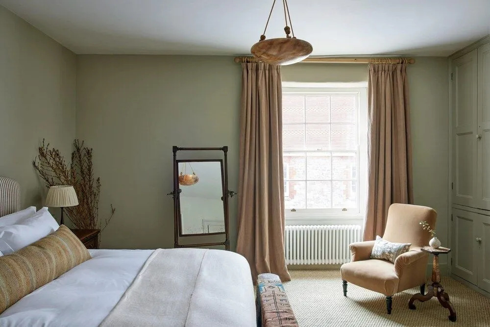 The Bradley Hare by null