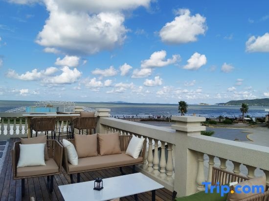 Jihu Beach Hotel in Zhoushan
