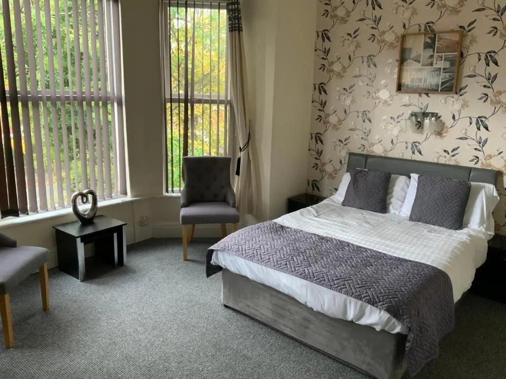 Standard Double room (full double bed)