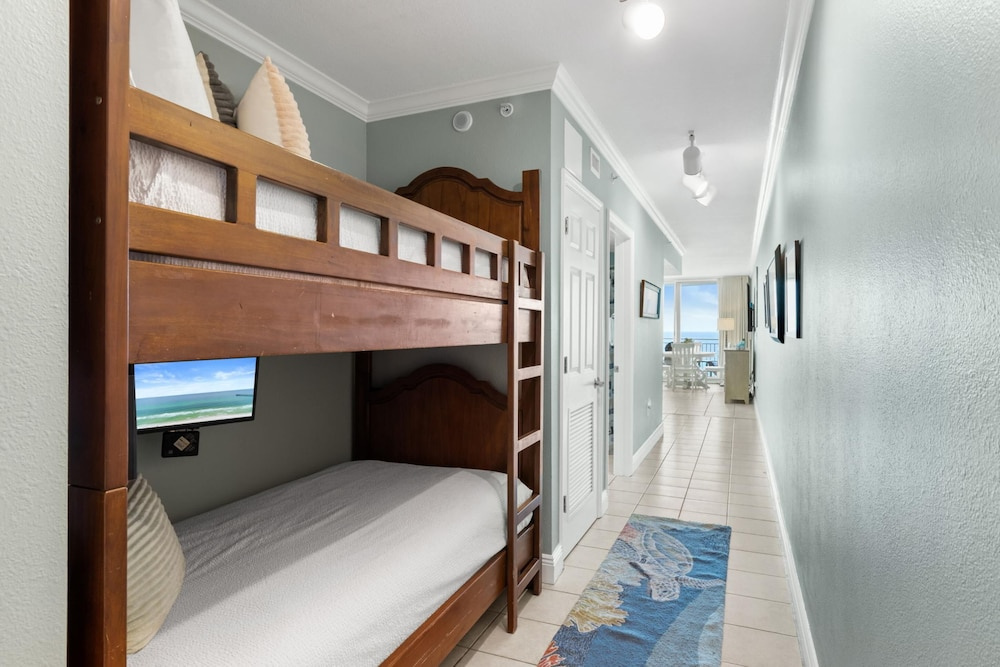 Emerald Beach Resort by Panhandle Getaways - Chambres