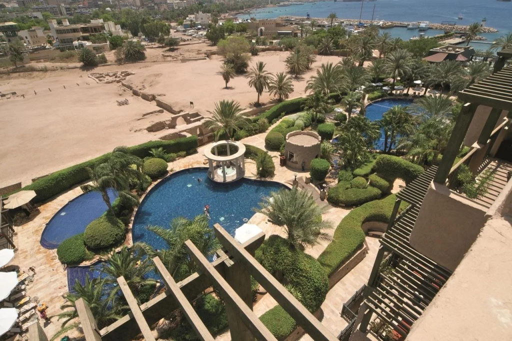 Mövenpick Resort & Residences Aqaba - 2
