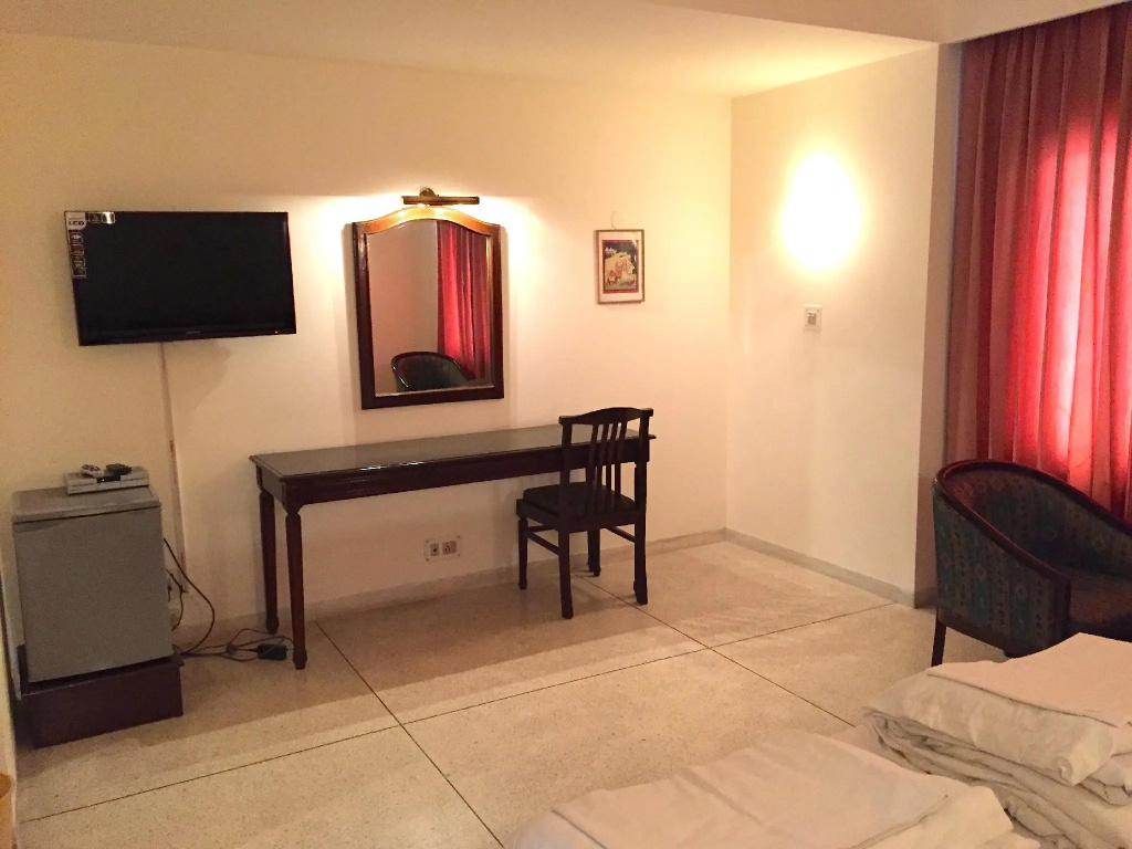 Alpana Hotel - Chambres