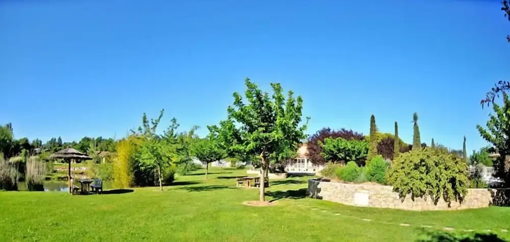 Domaine De La Begude