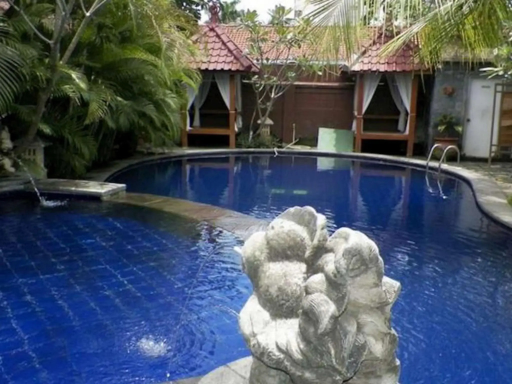 Nyiur Indah Beach Hotel - фото 8