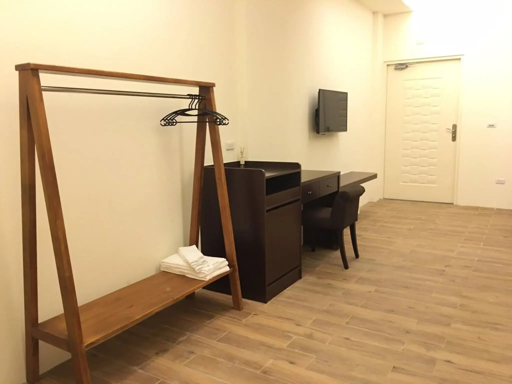 Standard Sextuple room
