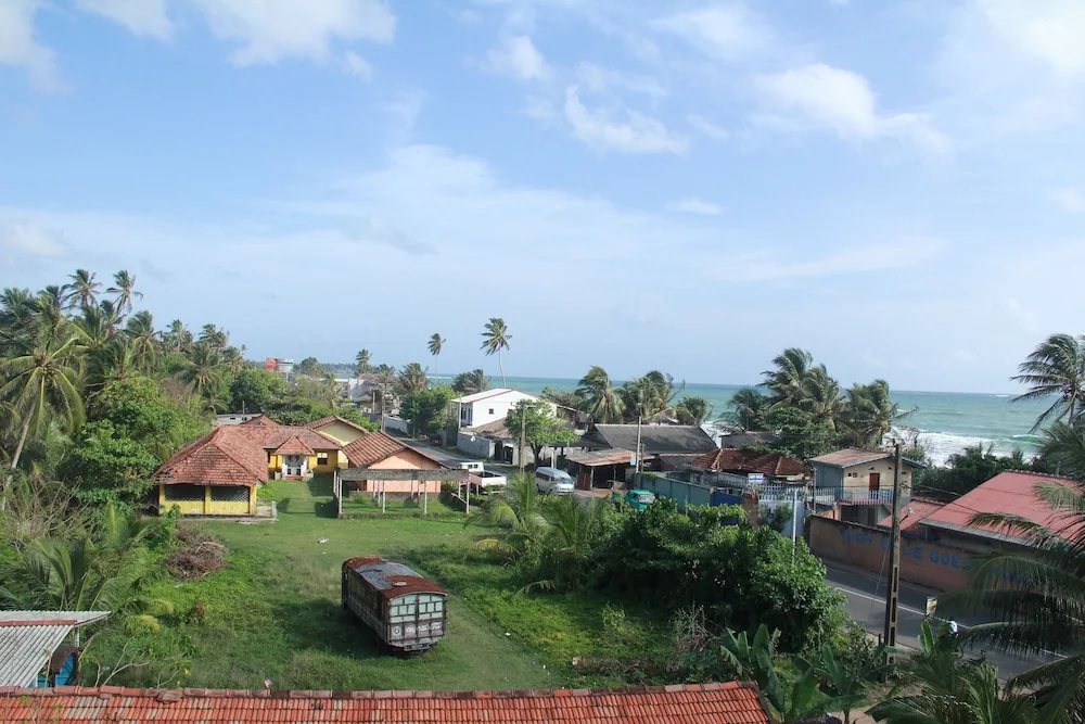 Ravindra Hotel and Restaurant - Général