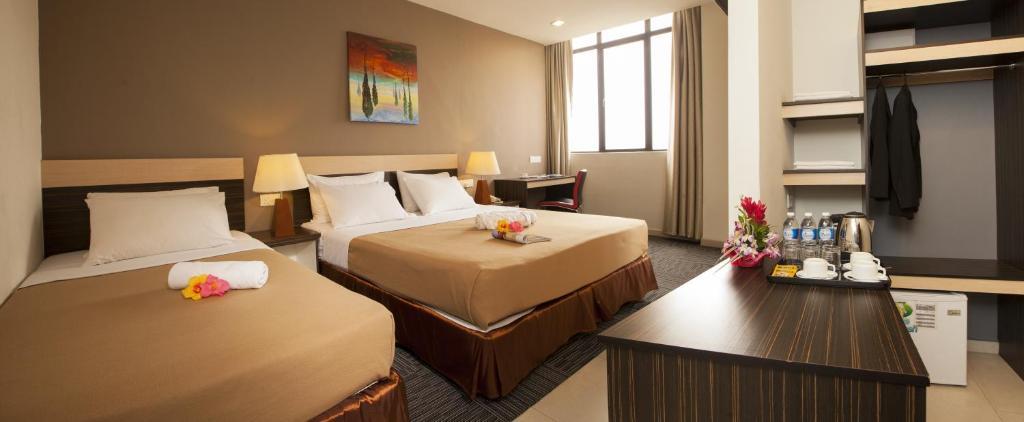Leo Express Hotel