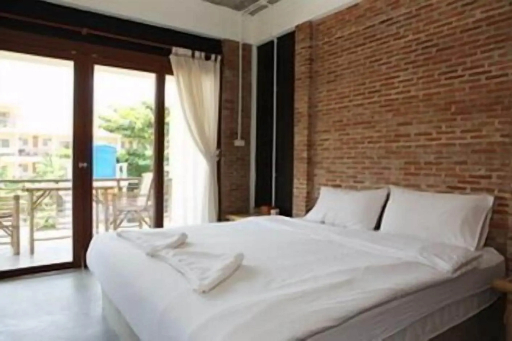Samatha Bed & Breakfast — 2