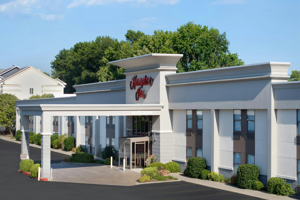 Hampton Inn Russellville
