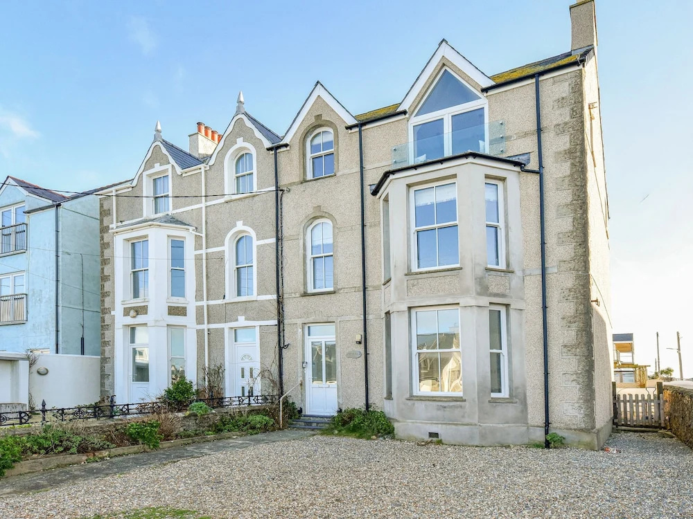 Ground Floor Flat At Wylfa, Rhosneigr