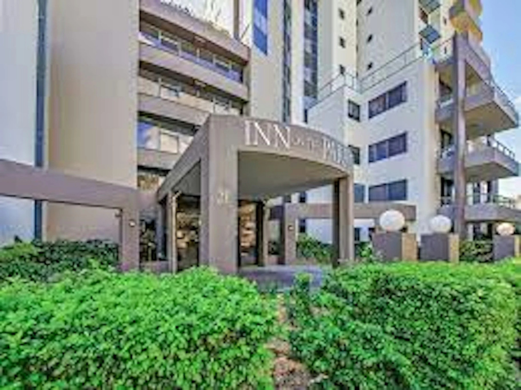 Inn on the Park Apartments