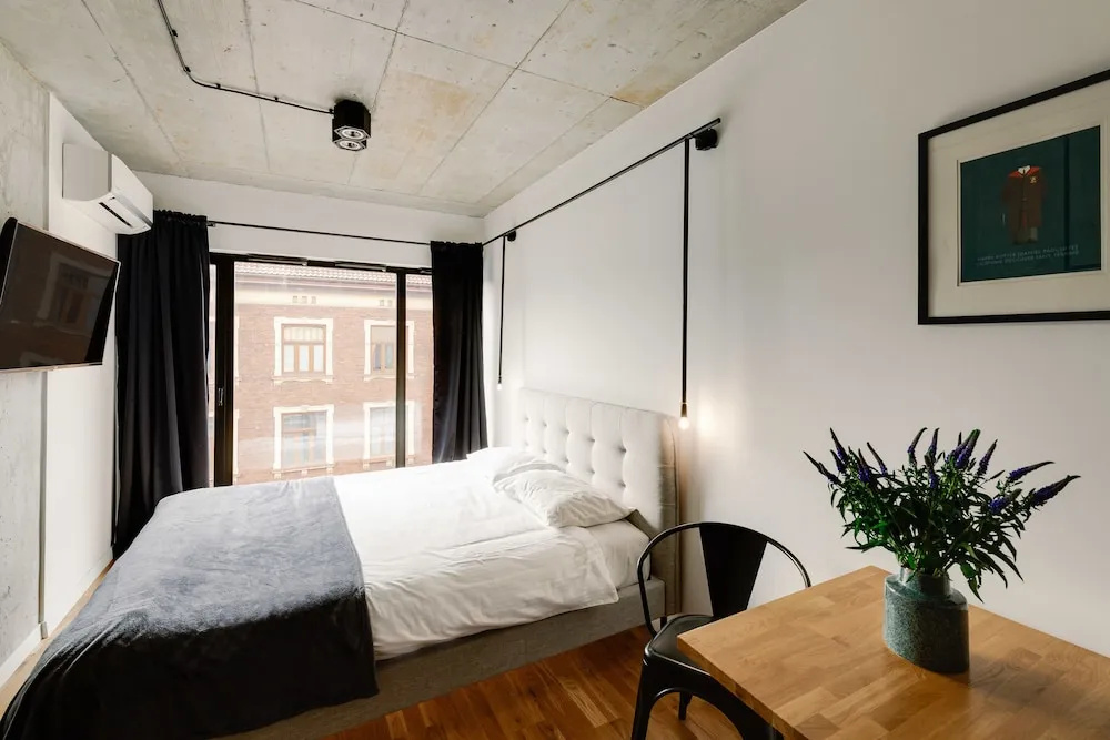 Well Well Aparthotel - Chambres