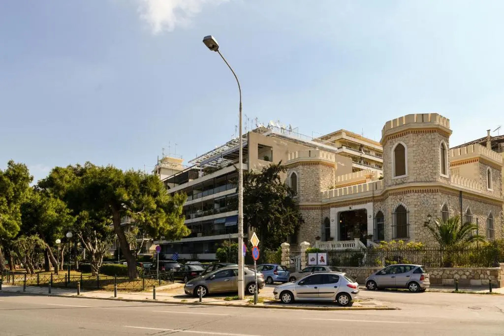 Athens Sea view 2 floor apartment next to Marina