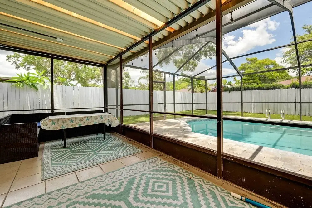 Pet-friendly Home w/ Pool in Palm Harbor!
