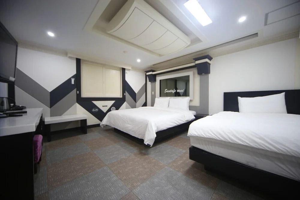 Standard Double room (twin beds)