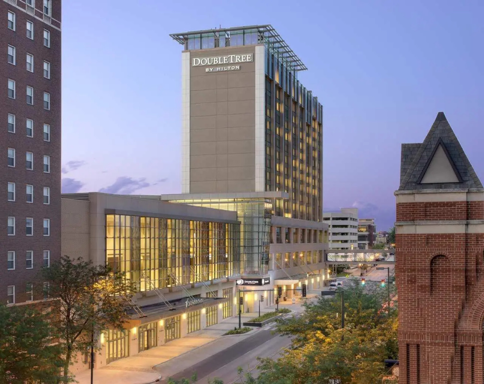 Doubletree by Hilton Cedar Rapids Convention Complex - Chambres