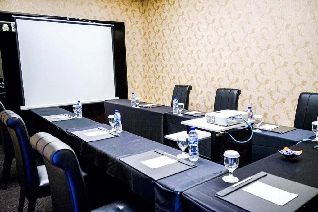 Grand Mercure Solo Baru - Général