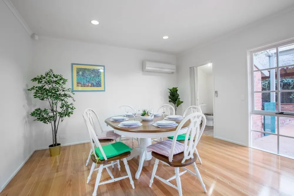 Lots Love Life Garden View Amazing Five Bedrooms - фото 6